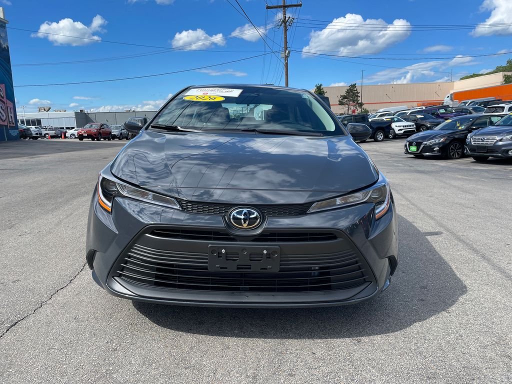 Used 2026  Toyota LE image 5