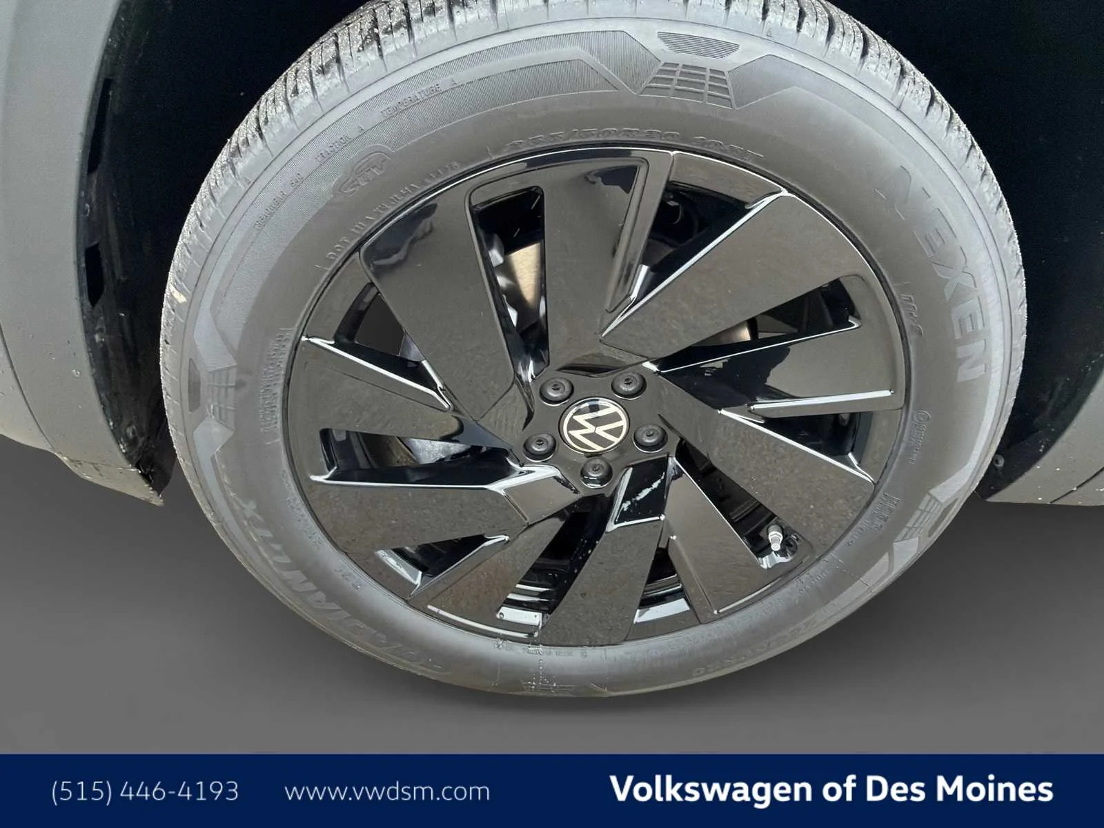 New 2026 Opal White Pearl Volkswagen 2.0T SE w/Technology image 8
