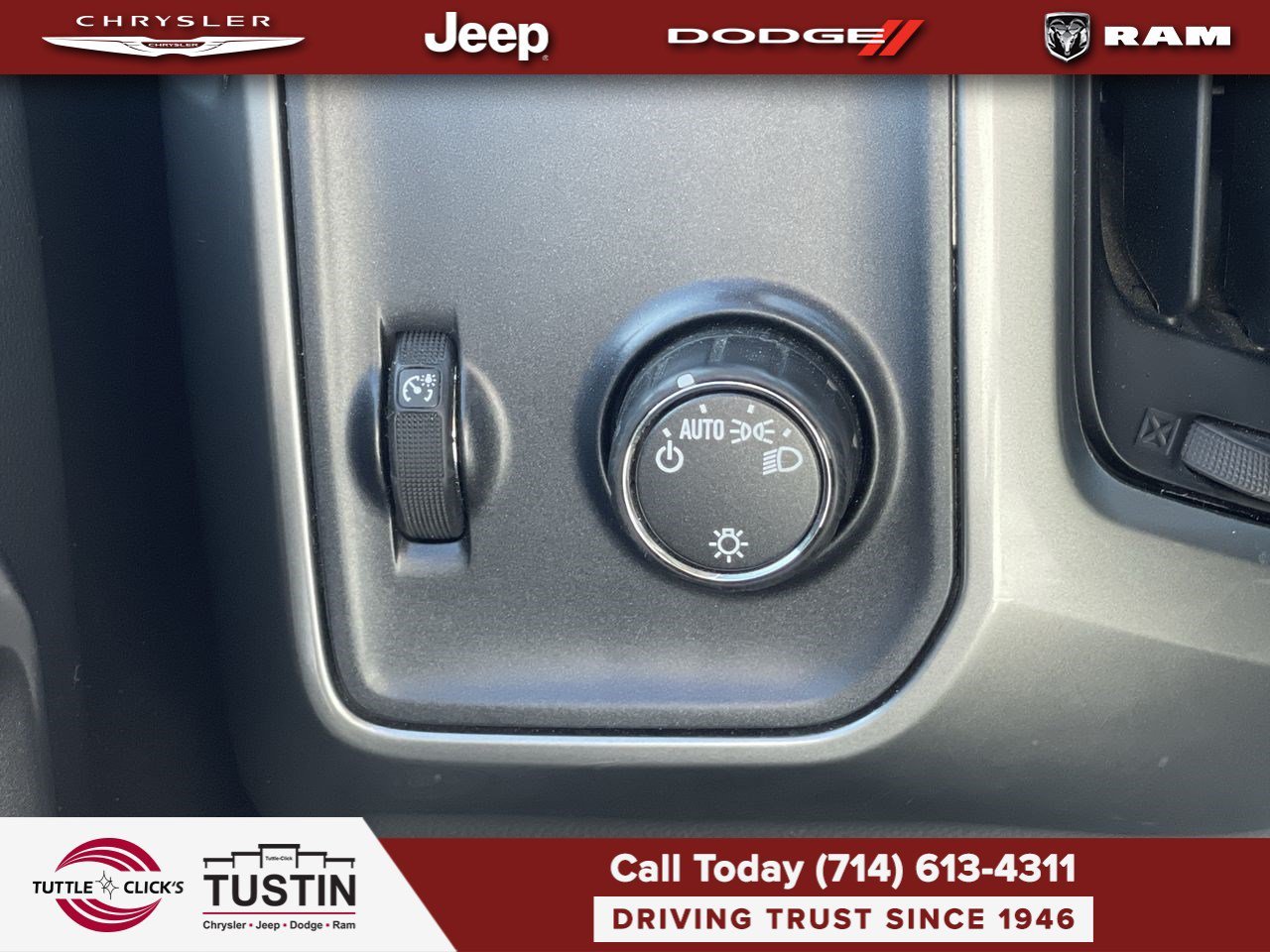 Used 2015 Silver Ice Metallic Chevrolet LT image 28