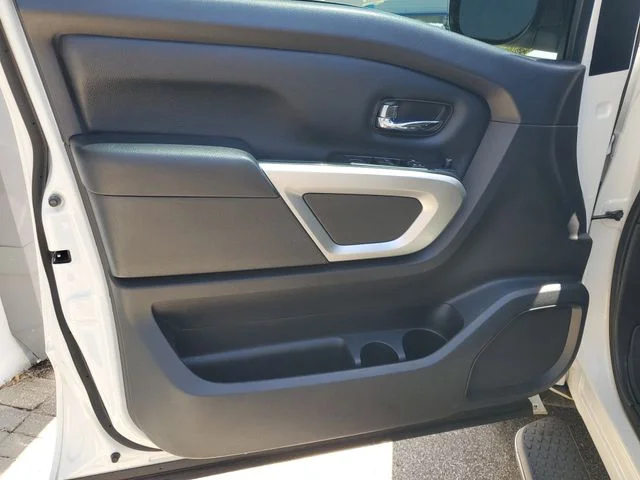 Used 2019 White Nissan SV image 25