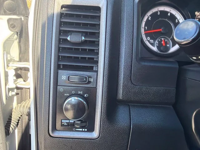 Used 2021 White Ram Tradesman image 29