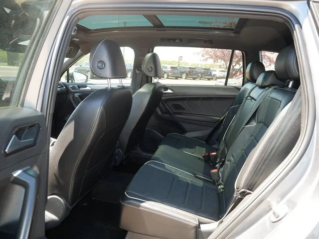 Used 2023 Gray Volkswagen 2.0T SEL R-Line image 16