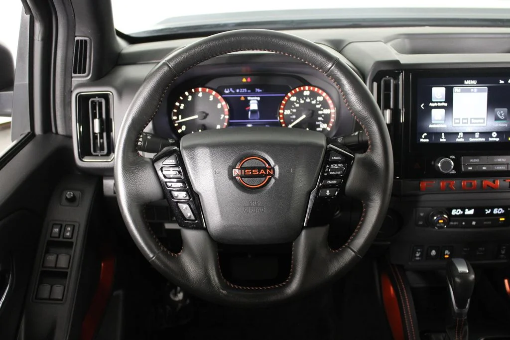 2025 Nissan Frontier PRO-X - Photo 10