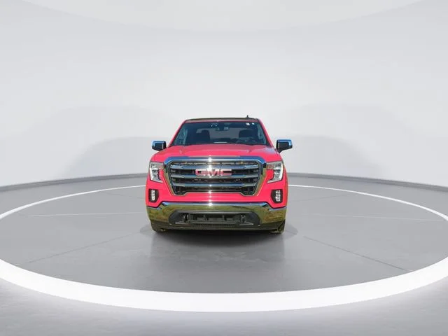Used 2021 Red GMC SLE image 3