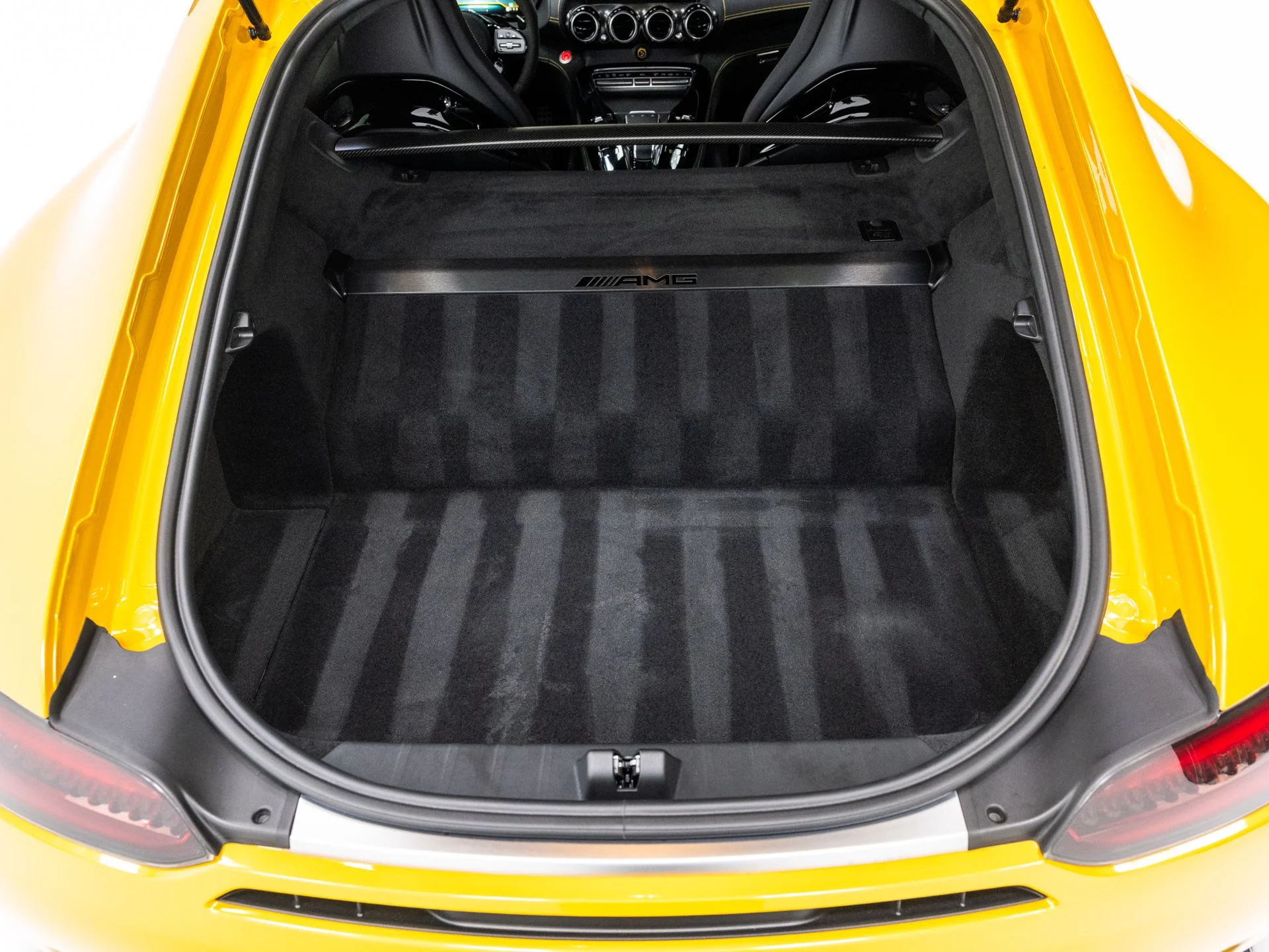 Used 2020 AMG Solarbeam Yellow Metallic Mercedes-Benz R image 63