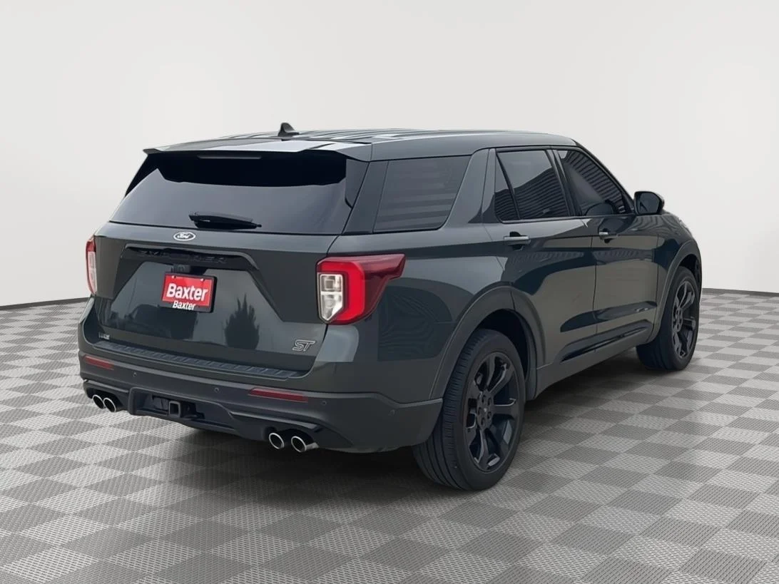 Certified Used 2022 Forged Green Ford ST image 3