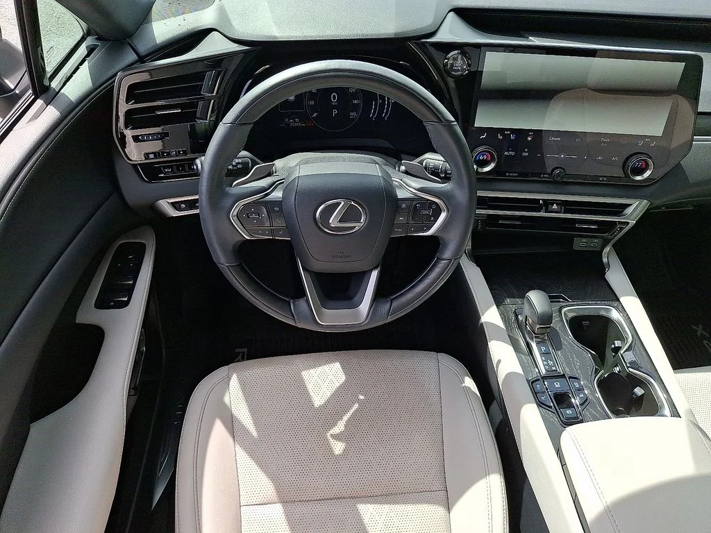Used 2023 Black Lexus 350 Premium Plus image 12