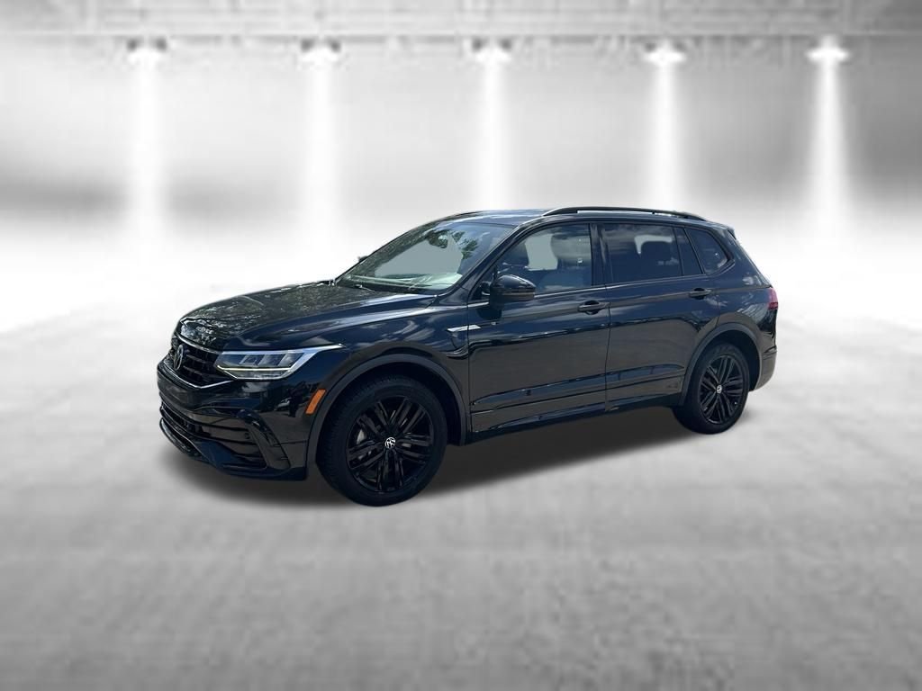 Certified Used 2022 Black Volkswagen 2.0T SE R-Line Black image 2
