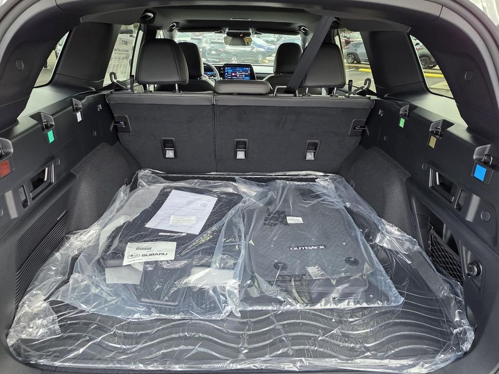 2026 Subaru Outback Limited - Photo 17