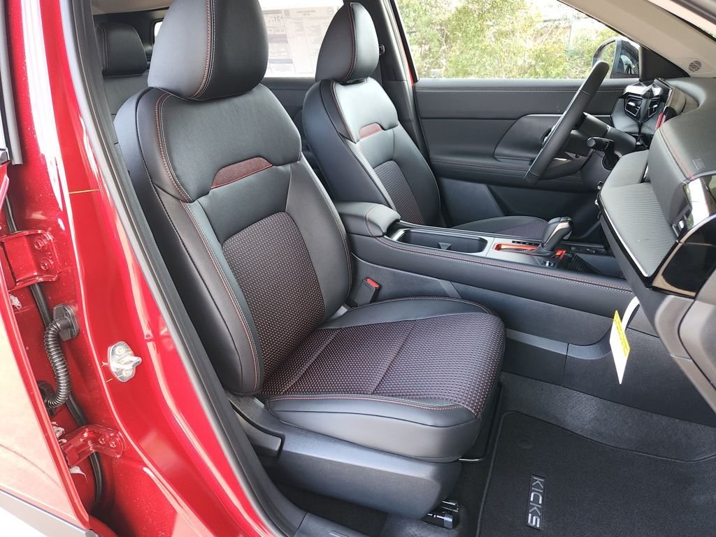 New 2026 Scarlet Ember Tintcoat Nissan SR image 12