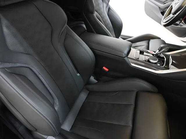 Used 2023 White BMW Competition image 25