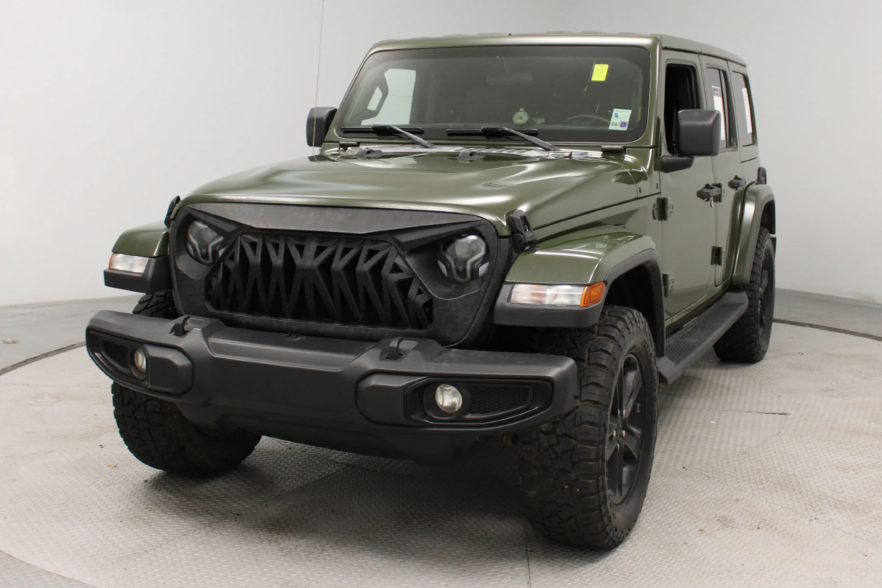 Used 2021 Sarge Green Clearcoat Jeep Sahara Altitude 4x4 image 28