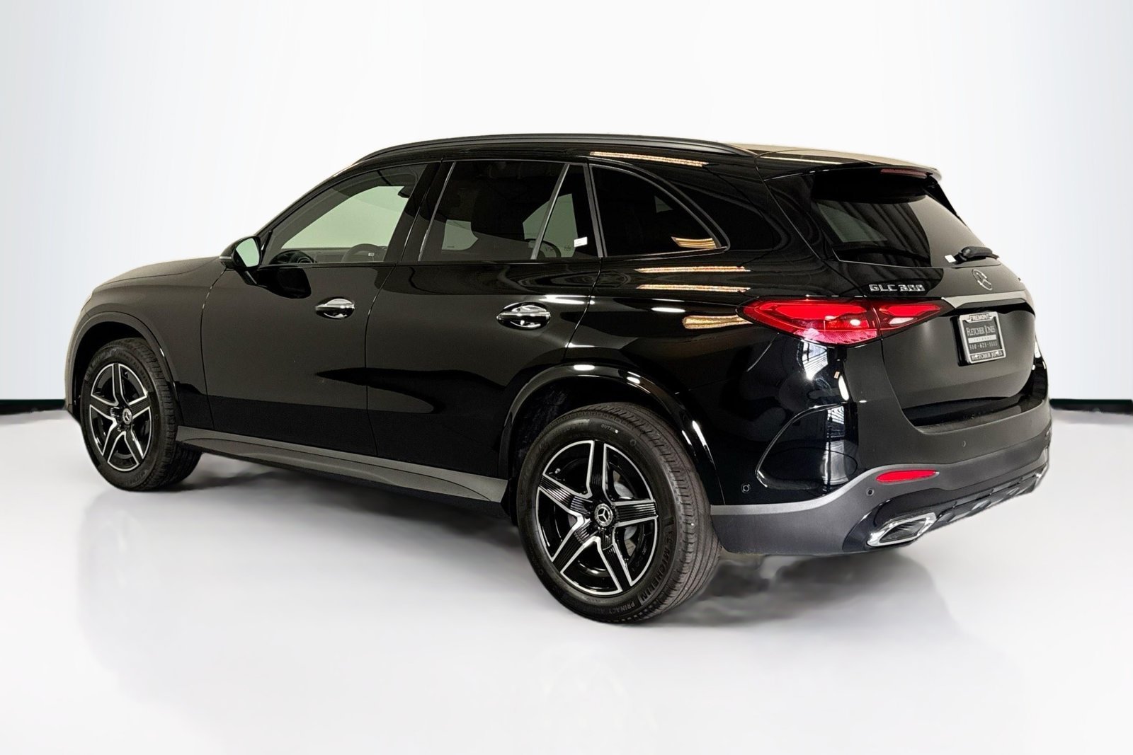New 2026 Black Mercedes-Benz GLC 300 image 7