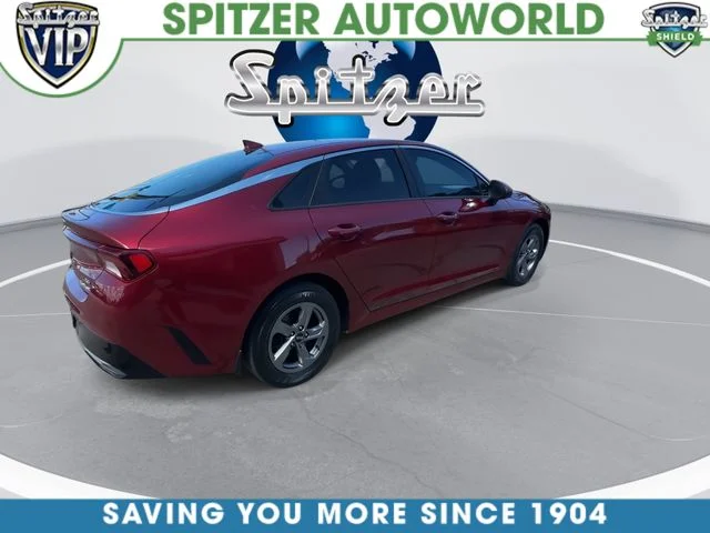 Used 2021 Red Kia LXS image 9