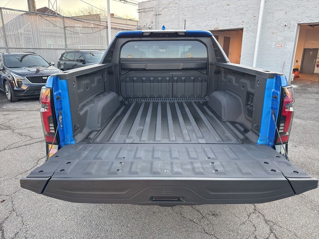 2025 Chevrolet Silverado EV RST - Photo 12