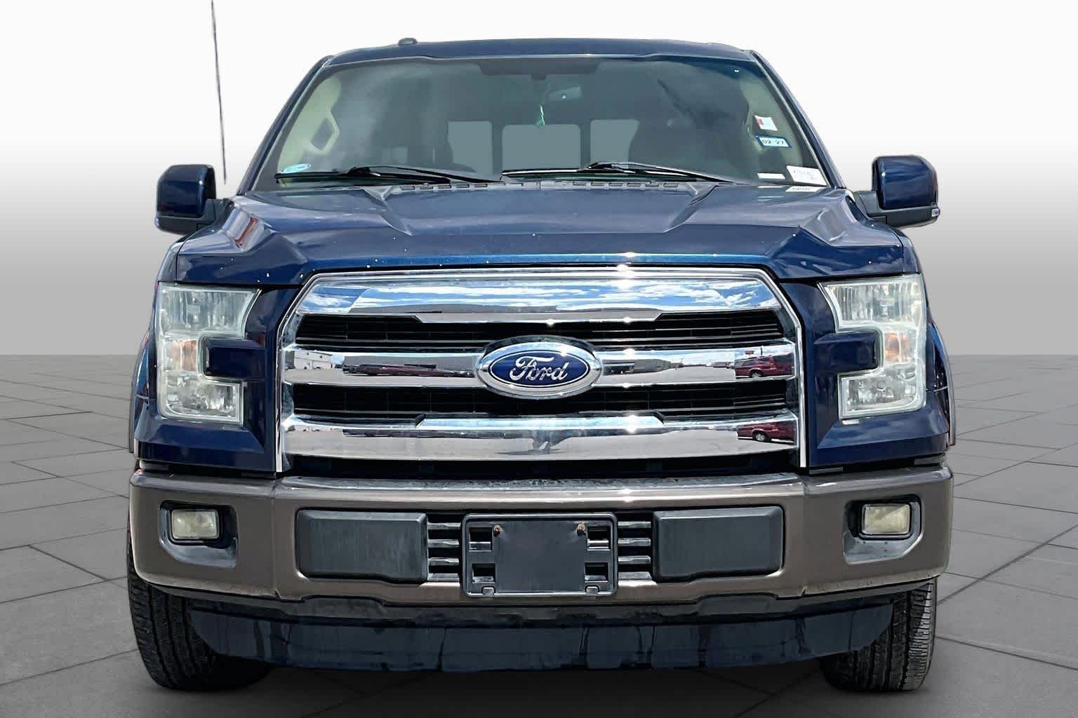 Used 2015 Blue Jeans Metallic/Caribou Metallic Ford Lariat image 4