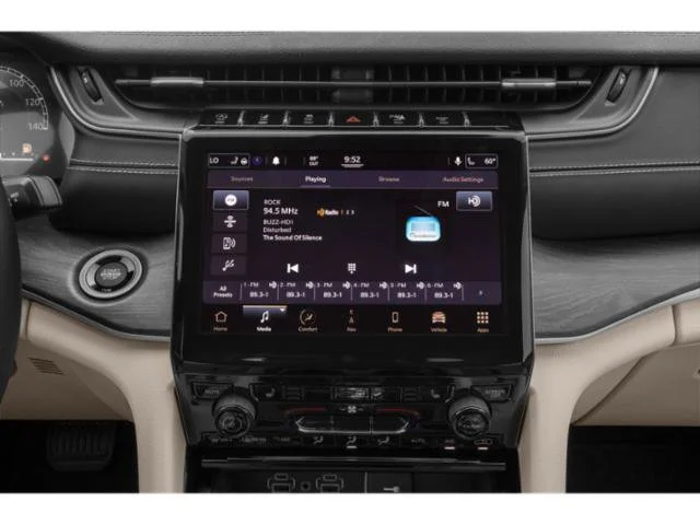 Used 2021 Silver Zynith Jeep Limited image 13