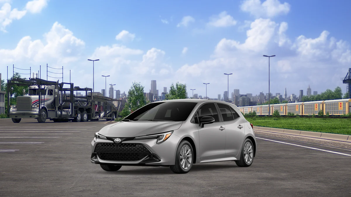 2027 Toyota Corolla Hatchback SE