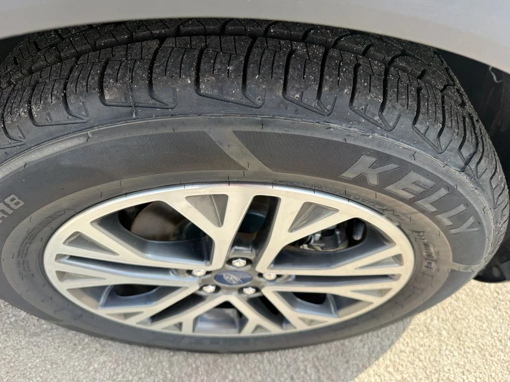Used 2020 Silver Ford SEL image 11