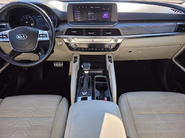 Used 2020 Snow White Pearl Kia SX image 26