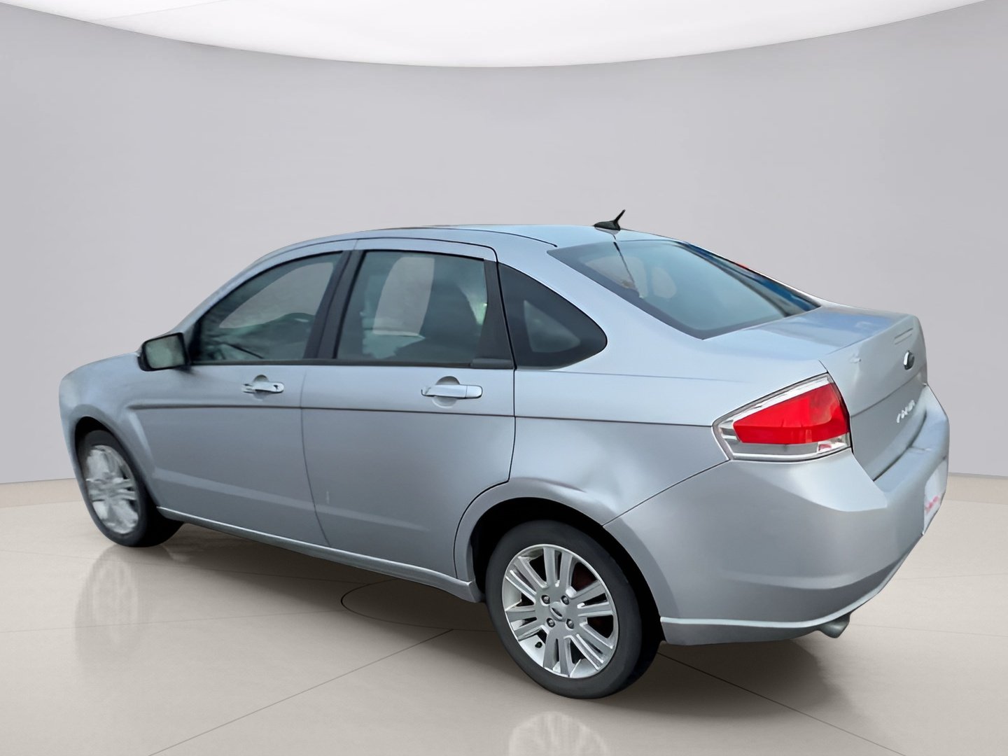 2010 Ford Focus SEL - Photo 6