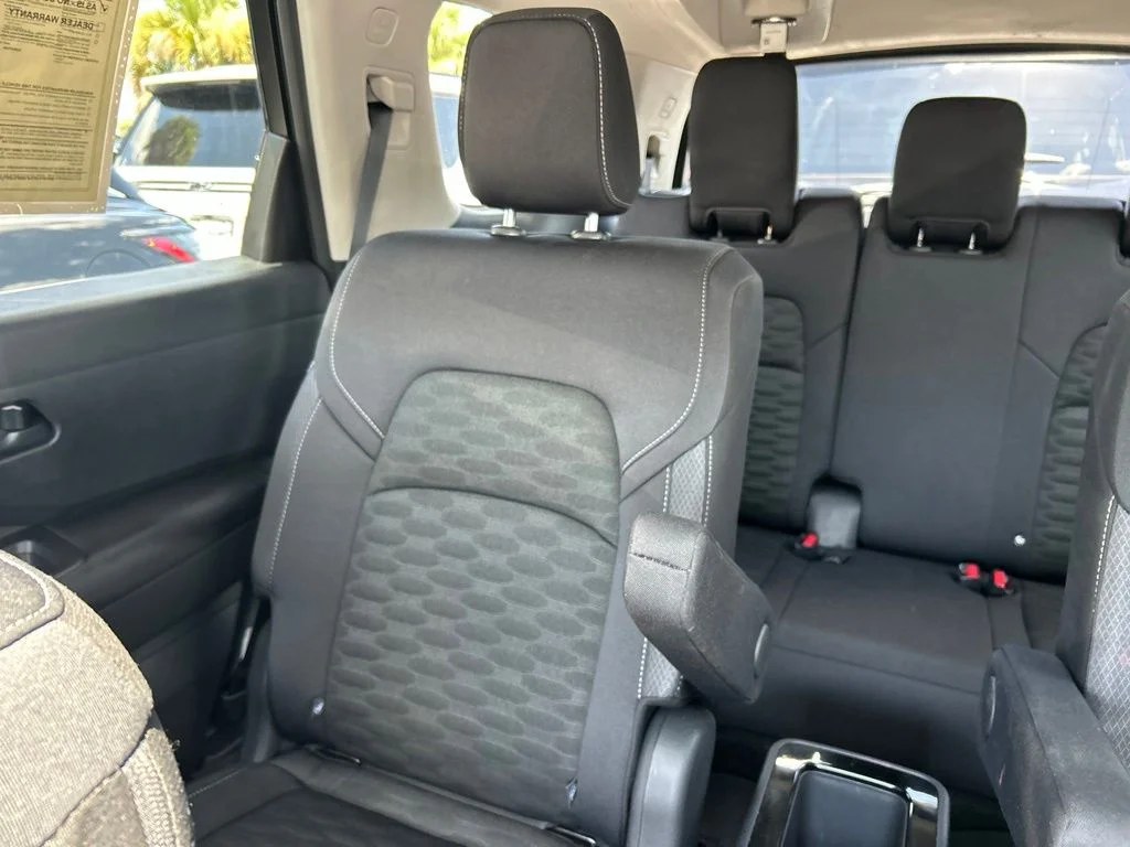 Certified Used 2025 White Nissan SV image 14