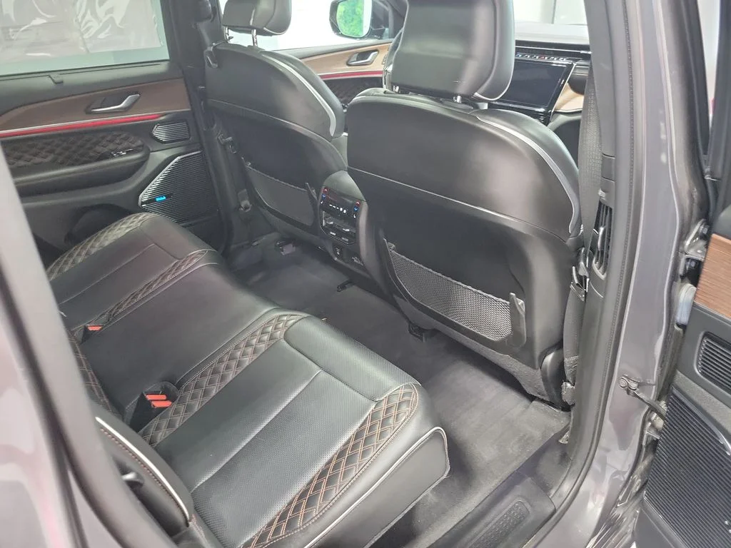 Certified Used 2022 Gray Jeep Summit 4xe image 20