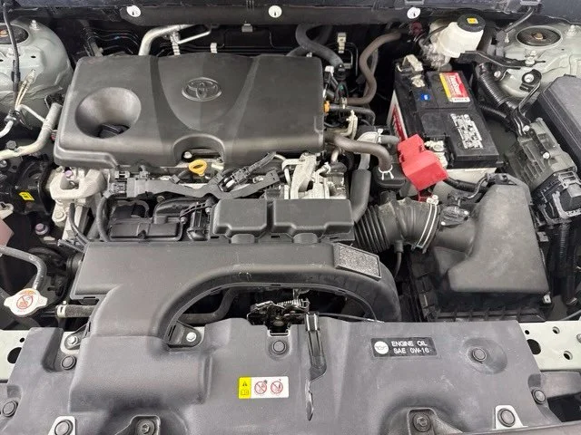 Used 2020 Gray Toyota XLE Premium image 20
