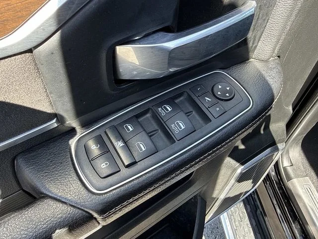 Used 2022 Black Ram Laramie image 15