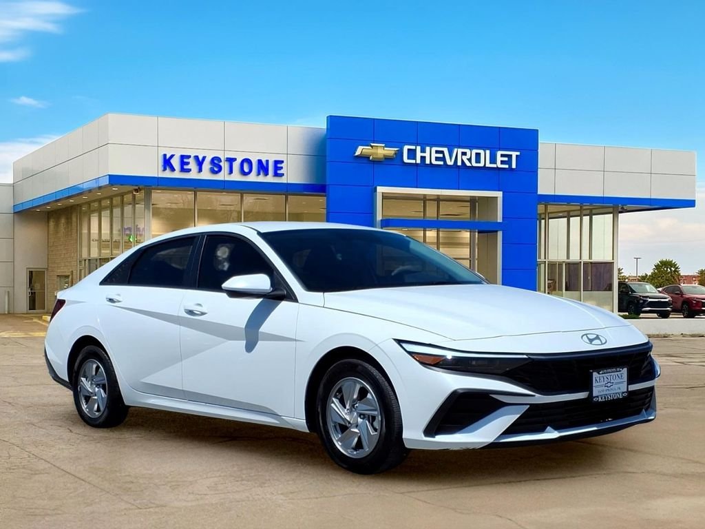 2026 Hyundai Elantra 2.0 SE IVT's photo