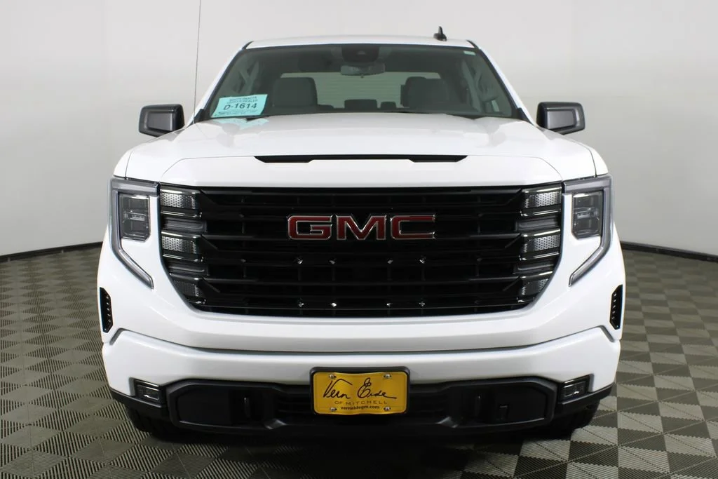 2026 GMC Sierra 1500 Elevation - Photo 2