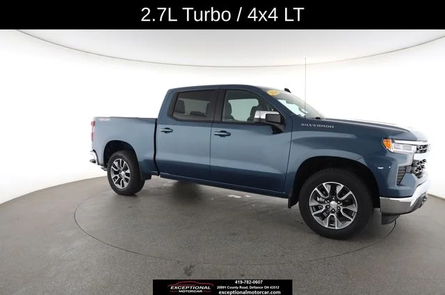Used 2024 Blue Chevrolet LT image 26