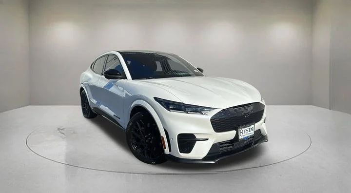 2023 Ford Mustang Mach-E