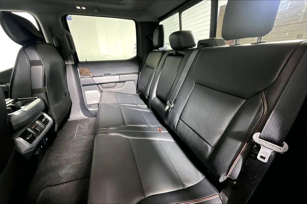 Used 2023 Silver Metallic Ford Lariat image 21