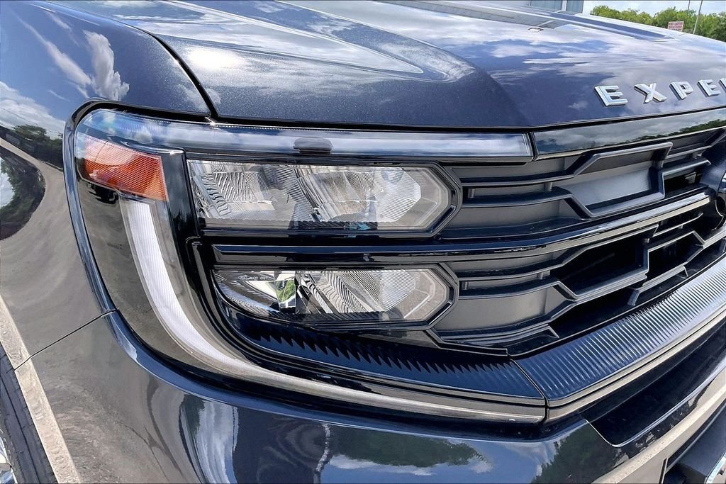 New 2026 Dark Matter Gray Metallic Ford Active image 16