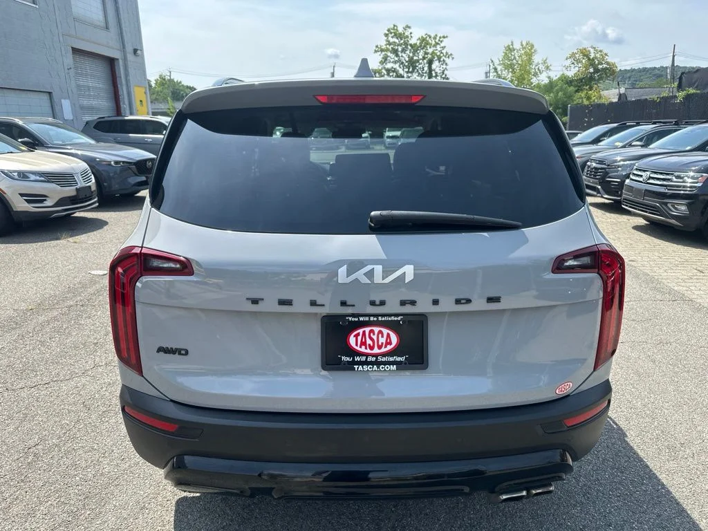 Used 2022 Gray Kia SX image 5