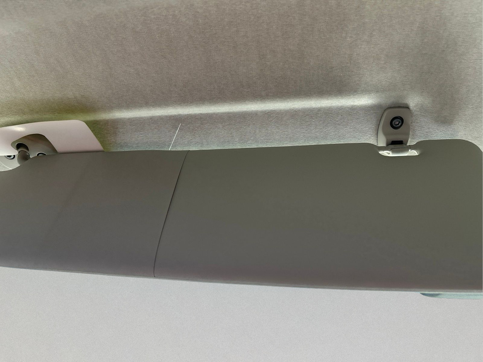 New 2026 Bright White Clear-Coat Exterior Paint RAM High Roof image 32