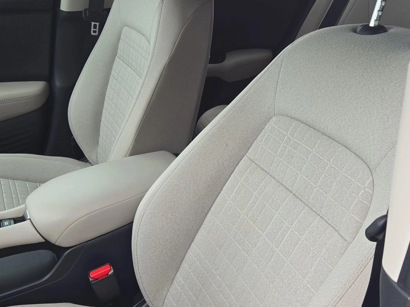 Used 2026 Platinum White Pearl Honda LX image 15