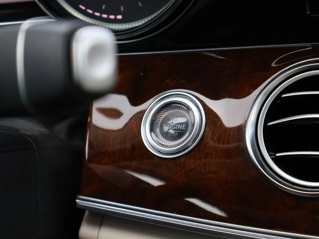 Used 2019 Black Mercedes-Benz E 300 image 29