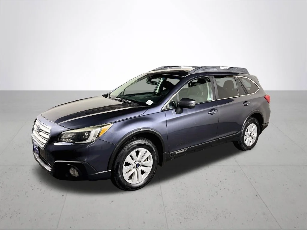 Used 2017 Gray Subaru 2.5i Premium image 2