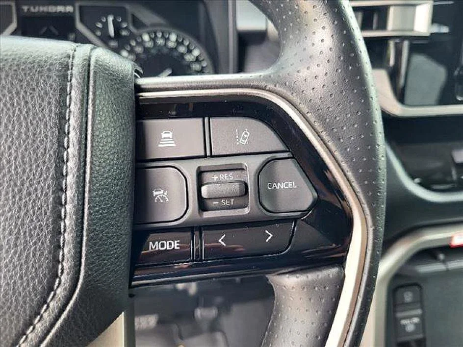 2024 Toyota Tundra SR5 - Photo 18
