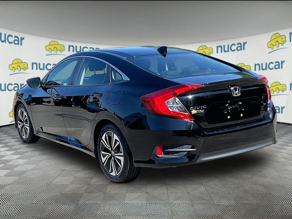 Used 2018 Black Honda EX-T image 4