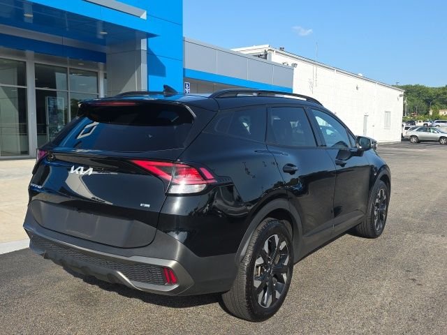 Used 2023 Black Kia X-Line image 6