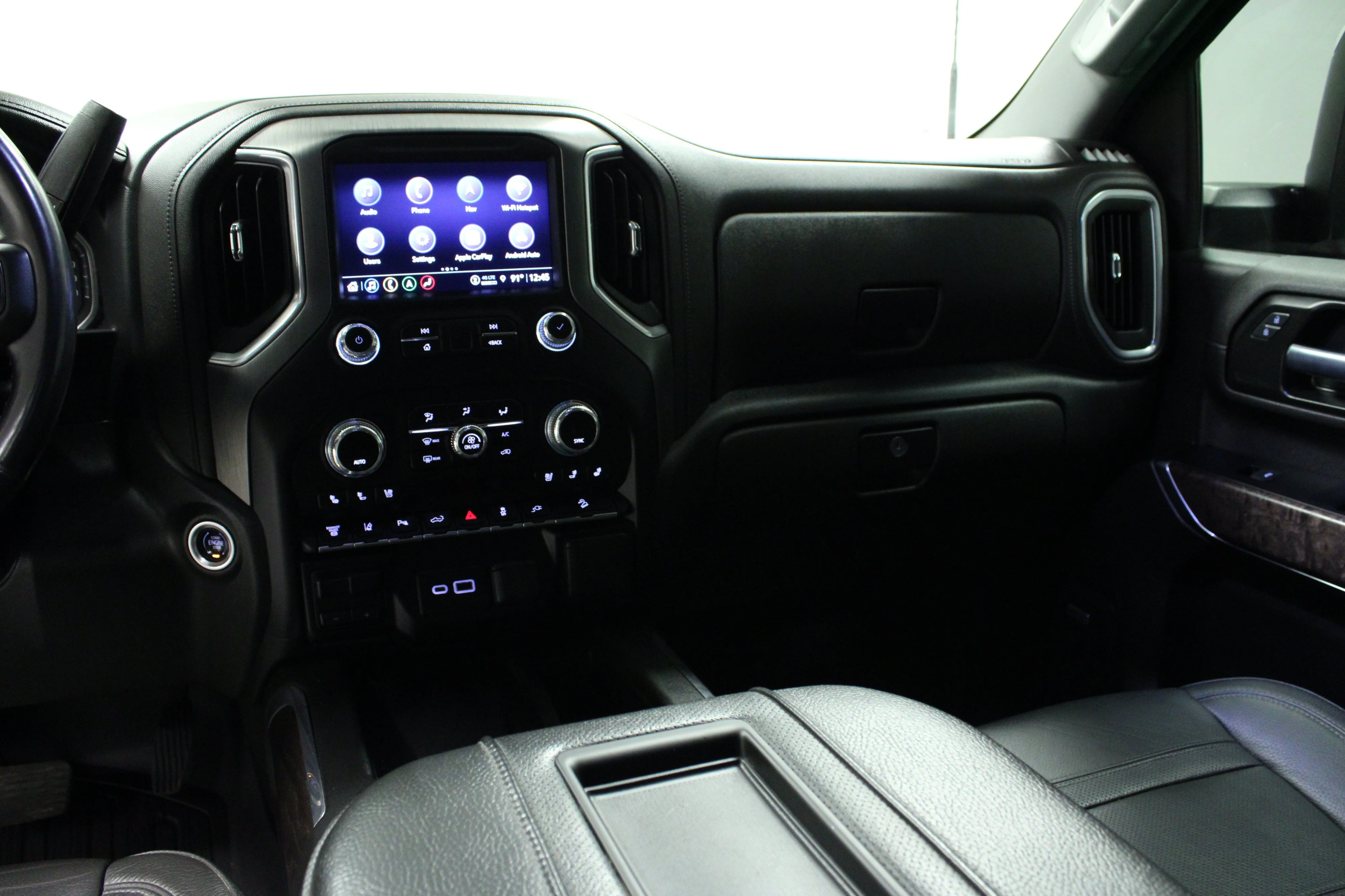 Used 2022 Ebony Twilight Metallic GMC Denali image 19