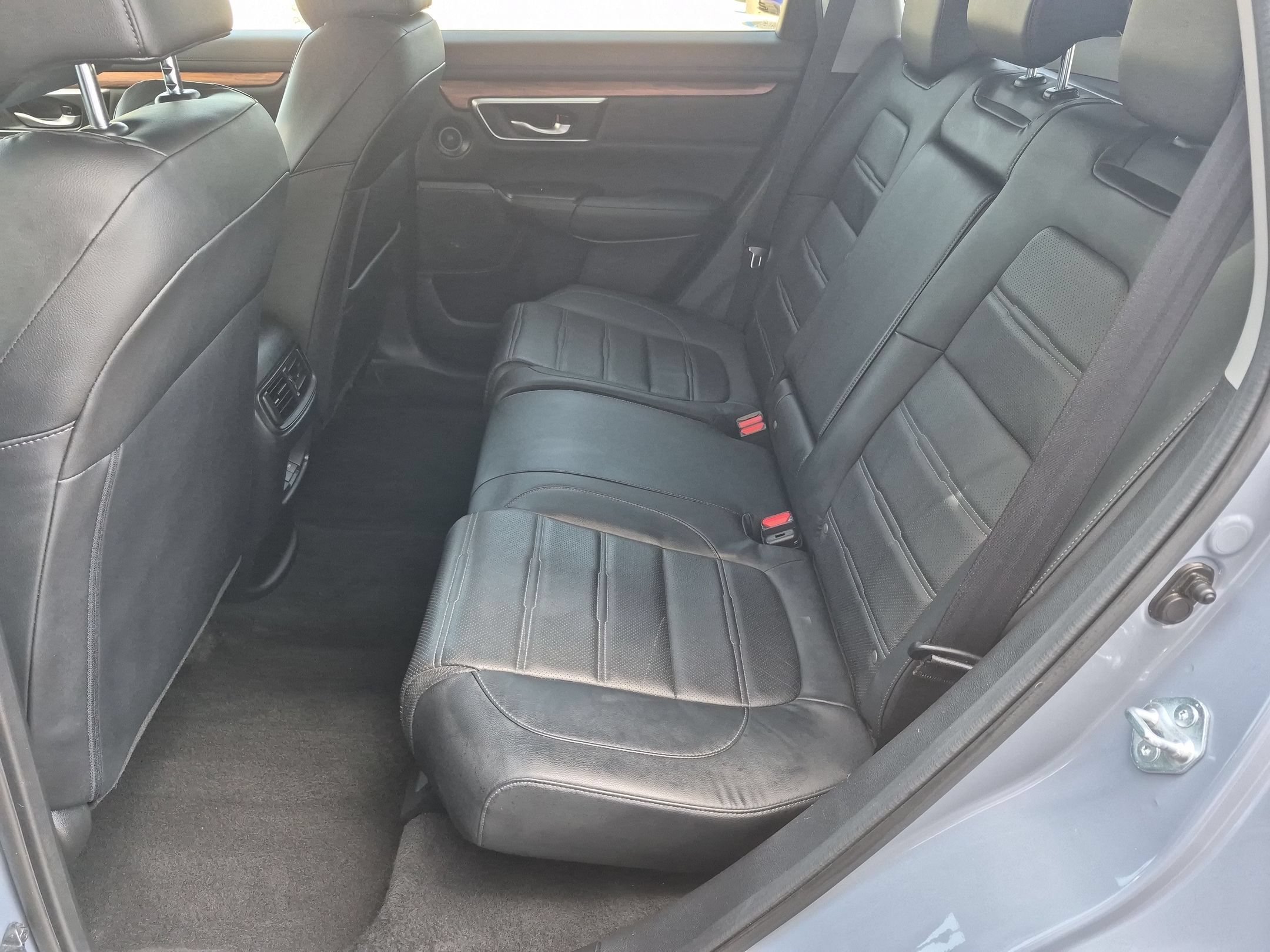 Certified Used 2021 Gray Honda EX-L image 23