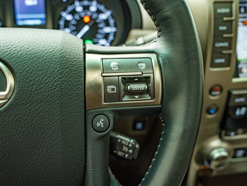Used 2014 Starfire Pearl Lexus 460 image 22
