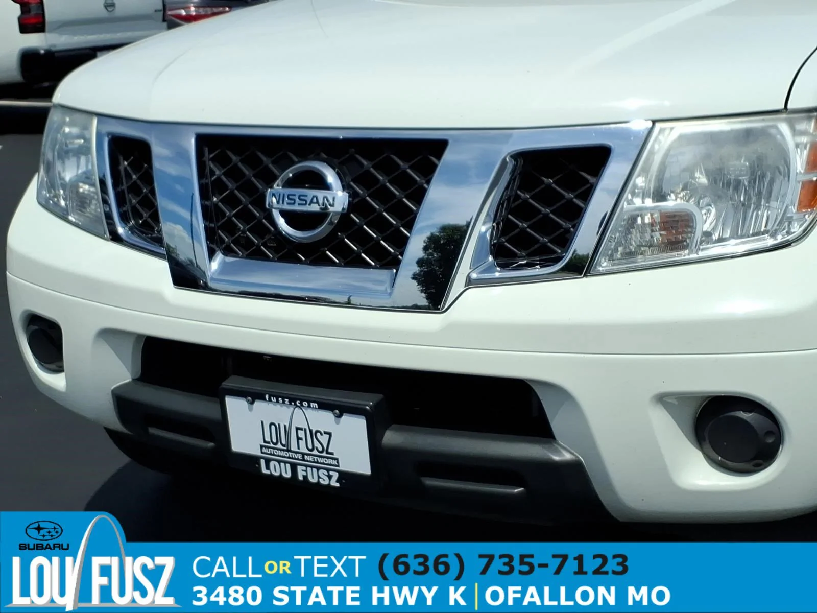 Used 2019 Glacier White Nissan SV image 32