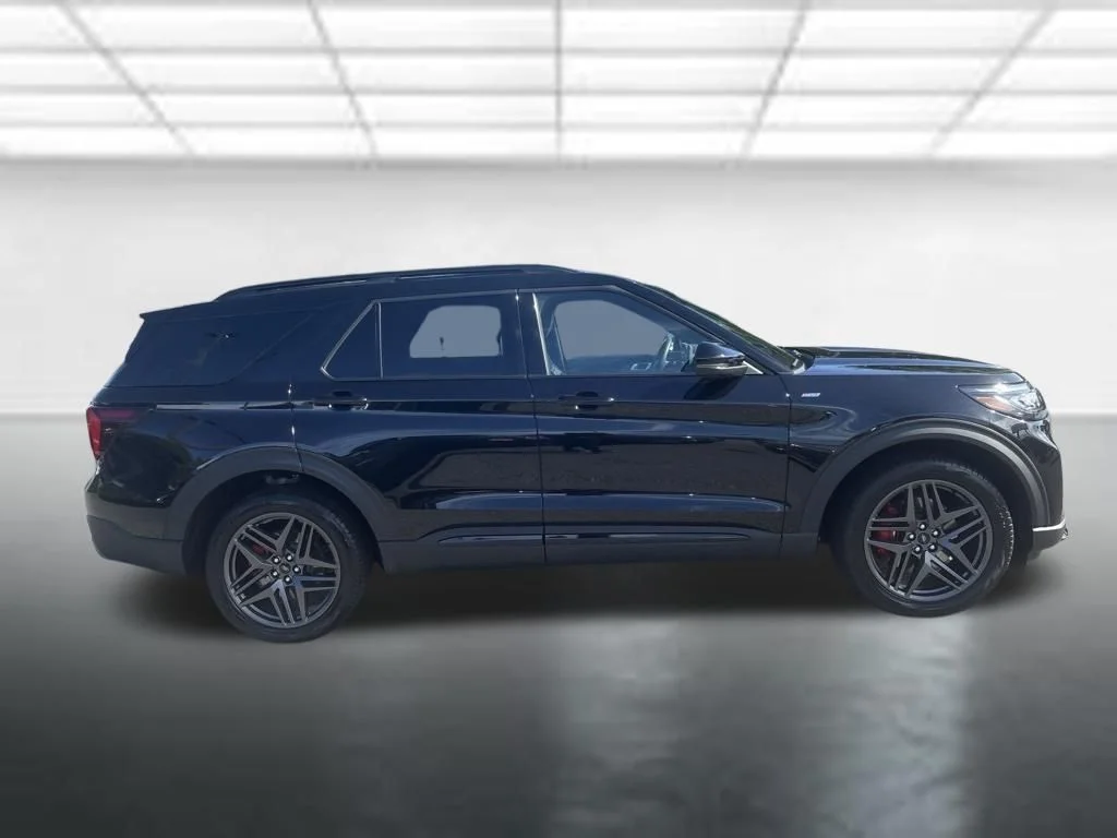 Used 2025 Black Ford ST-Line image 13
