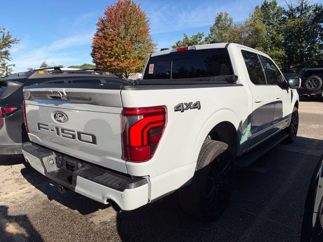 Used 2024 Avalanche Ford Lariat image 4