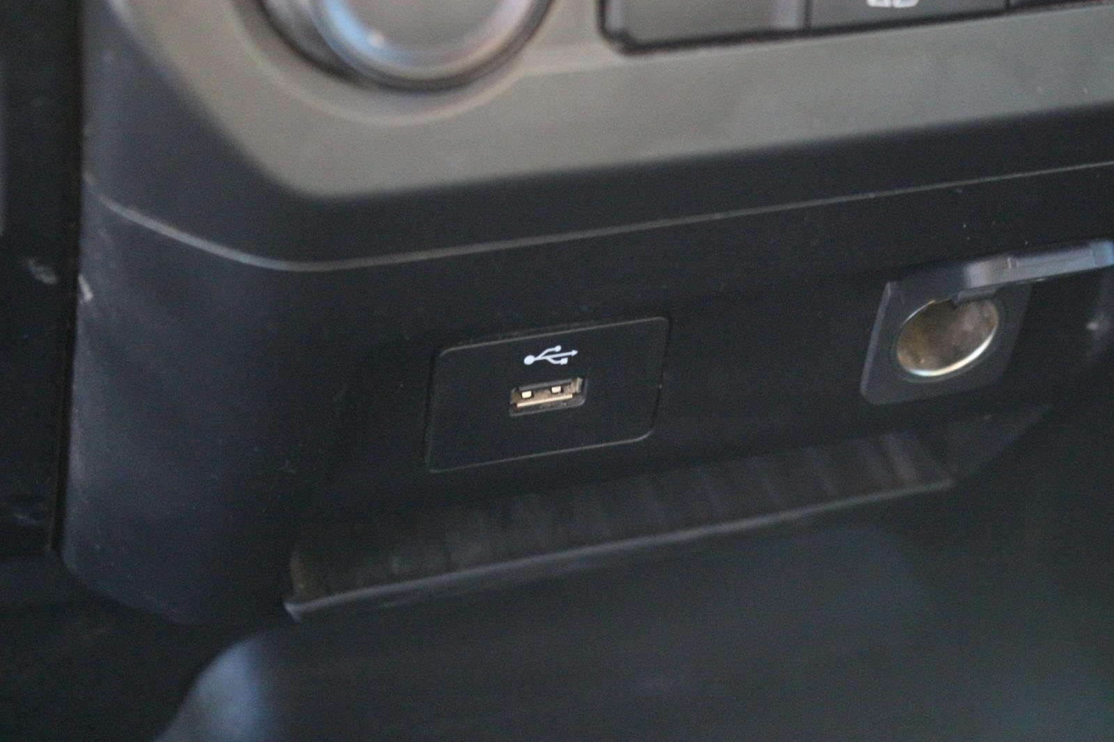 Used 2020 Oxford White Ford XL image 31